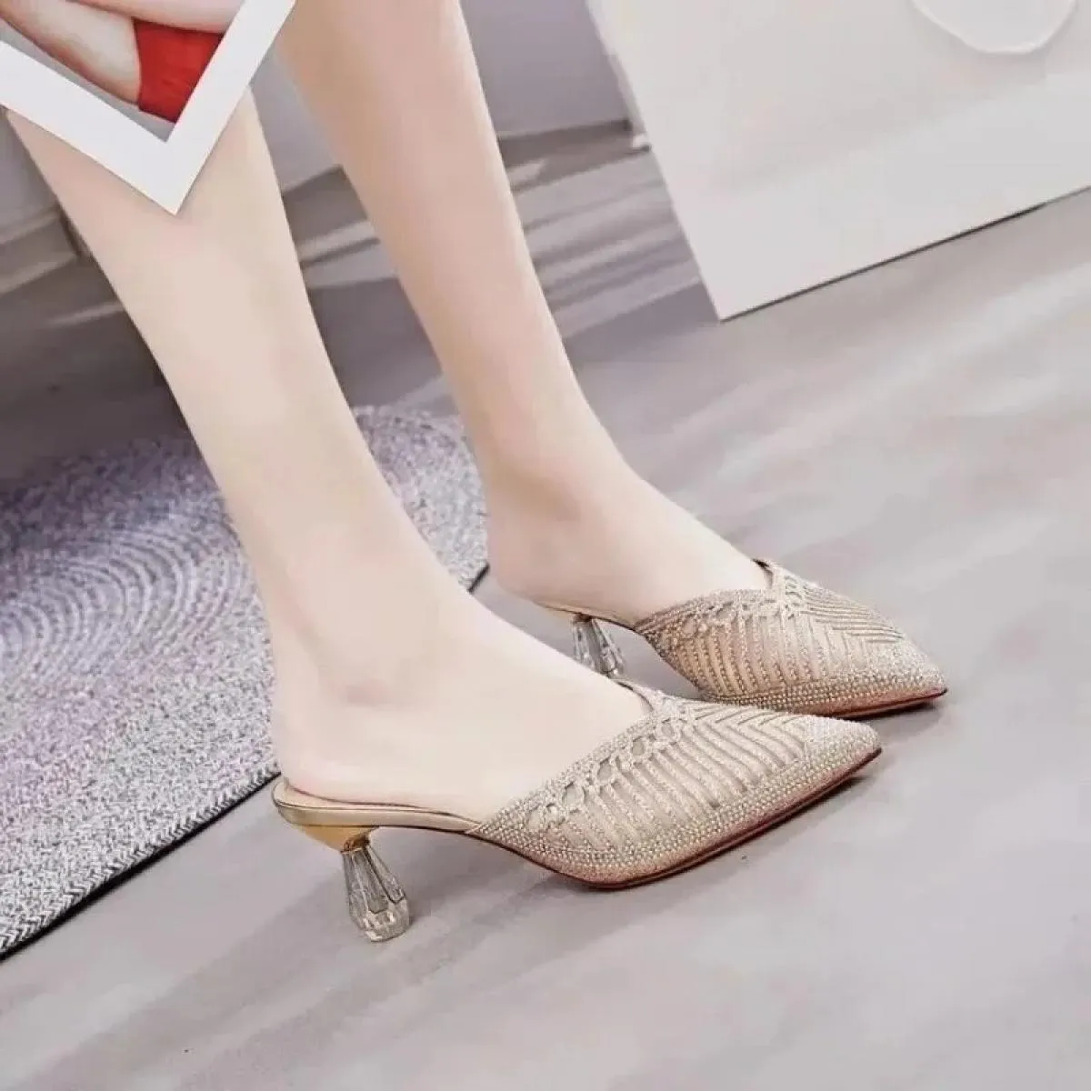 2024 nuove mezze pantofole con punta a diamante in rete moda donna scarpe da donna sandali con tacco alto in cristallo a punta