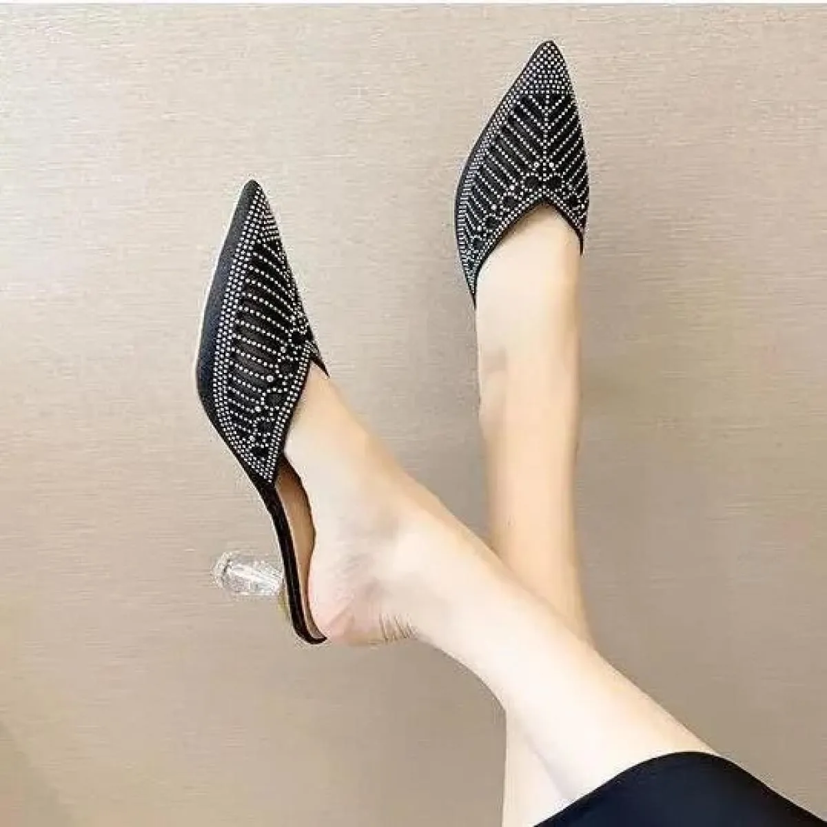 2024 nuove mezze pantofole con punta a diamante in rete moda donna scarpe da donna sandali con tacco alto in cristallo a punta