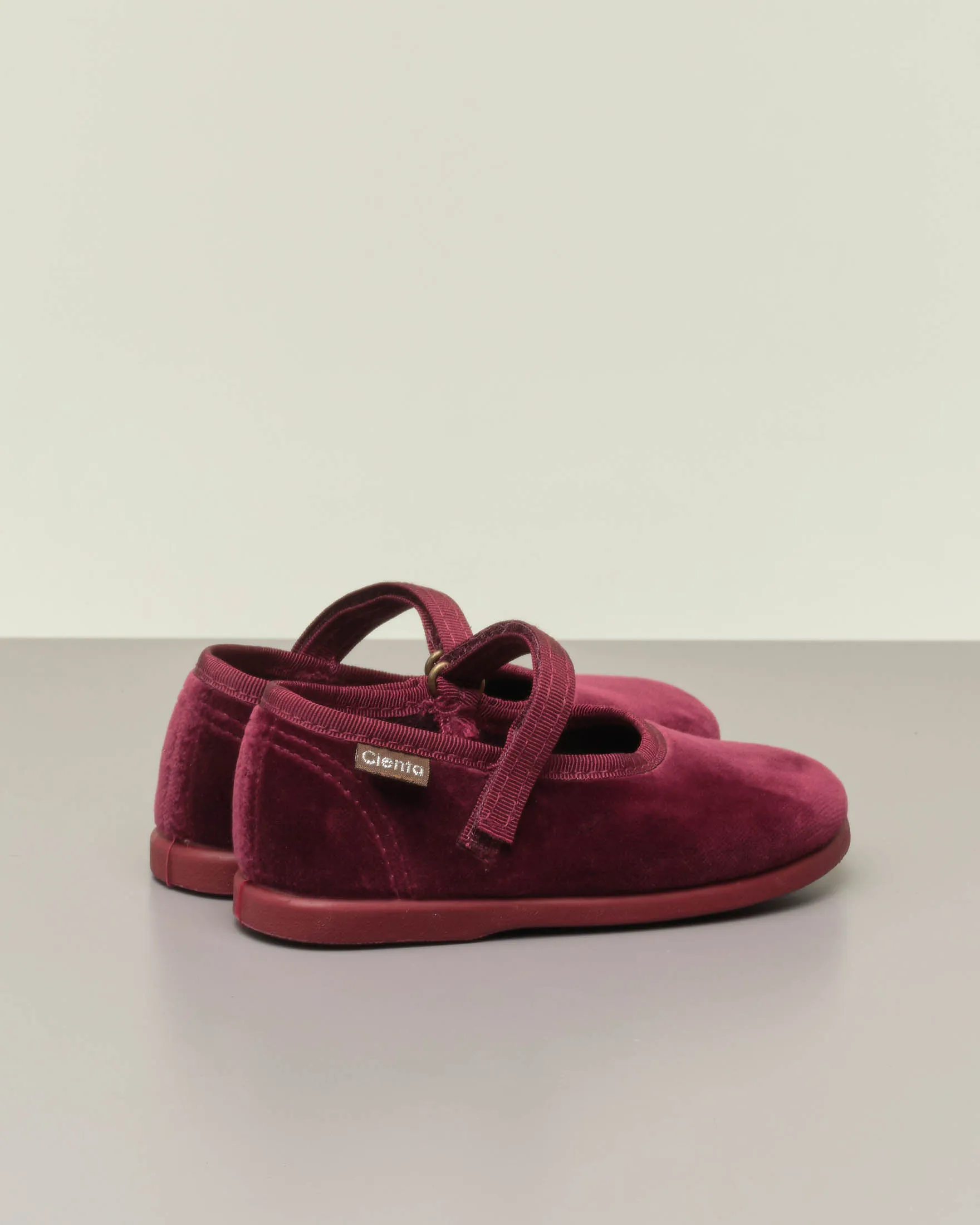 Ballerine in velluto bordeaux con cinturino 23-27