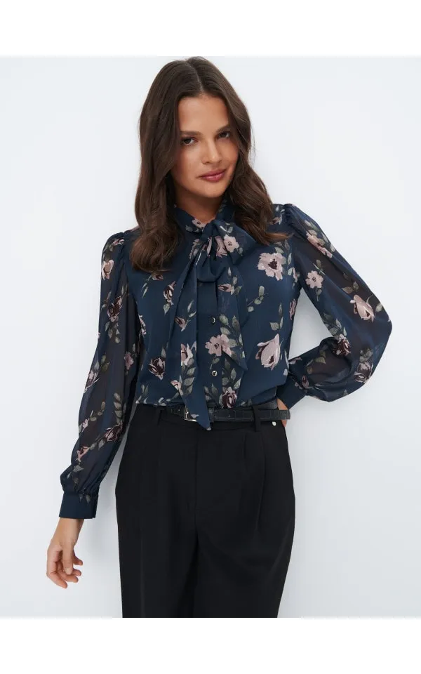 Blusa con motivo floreale