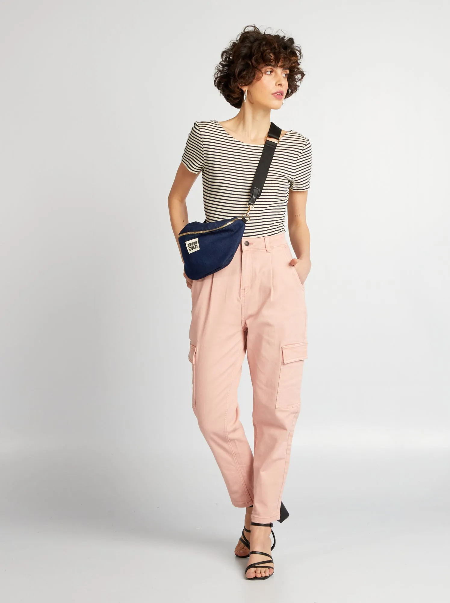 Body a coste scollo tondo e maniche corte - BEIGE
