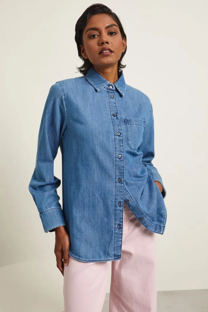 Camicia in denim con taschino