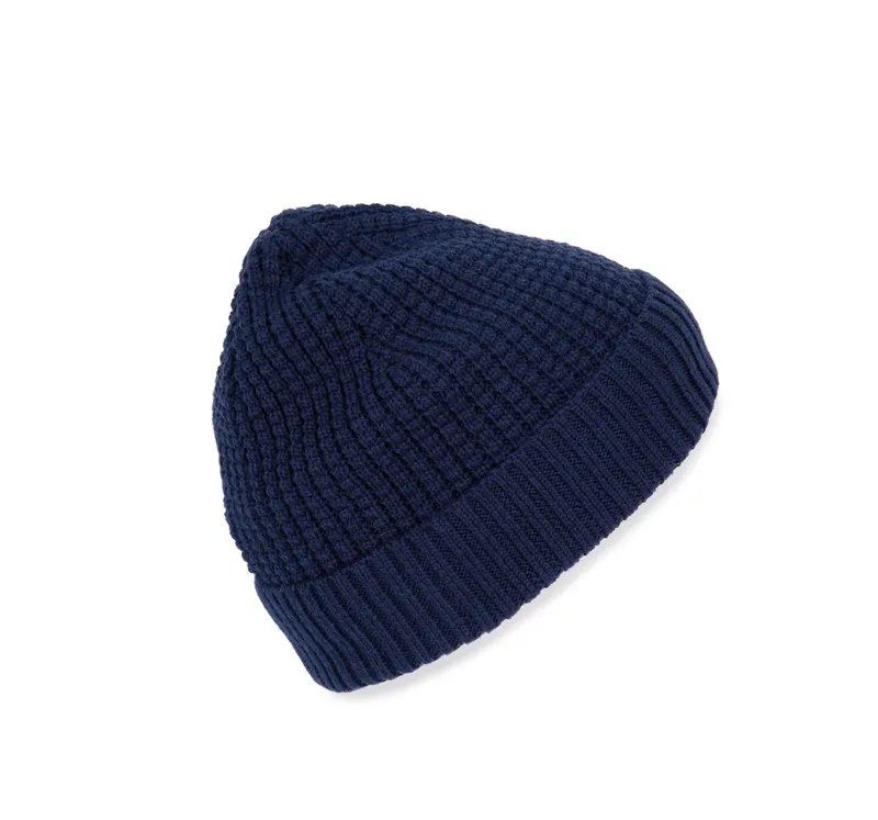 Cappello Lavorato A Maglia Con Filato Riciclato