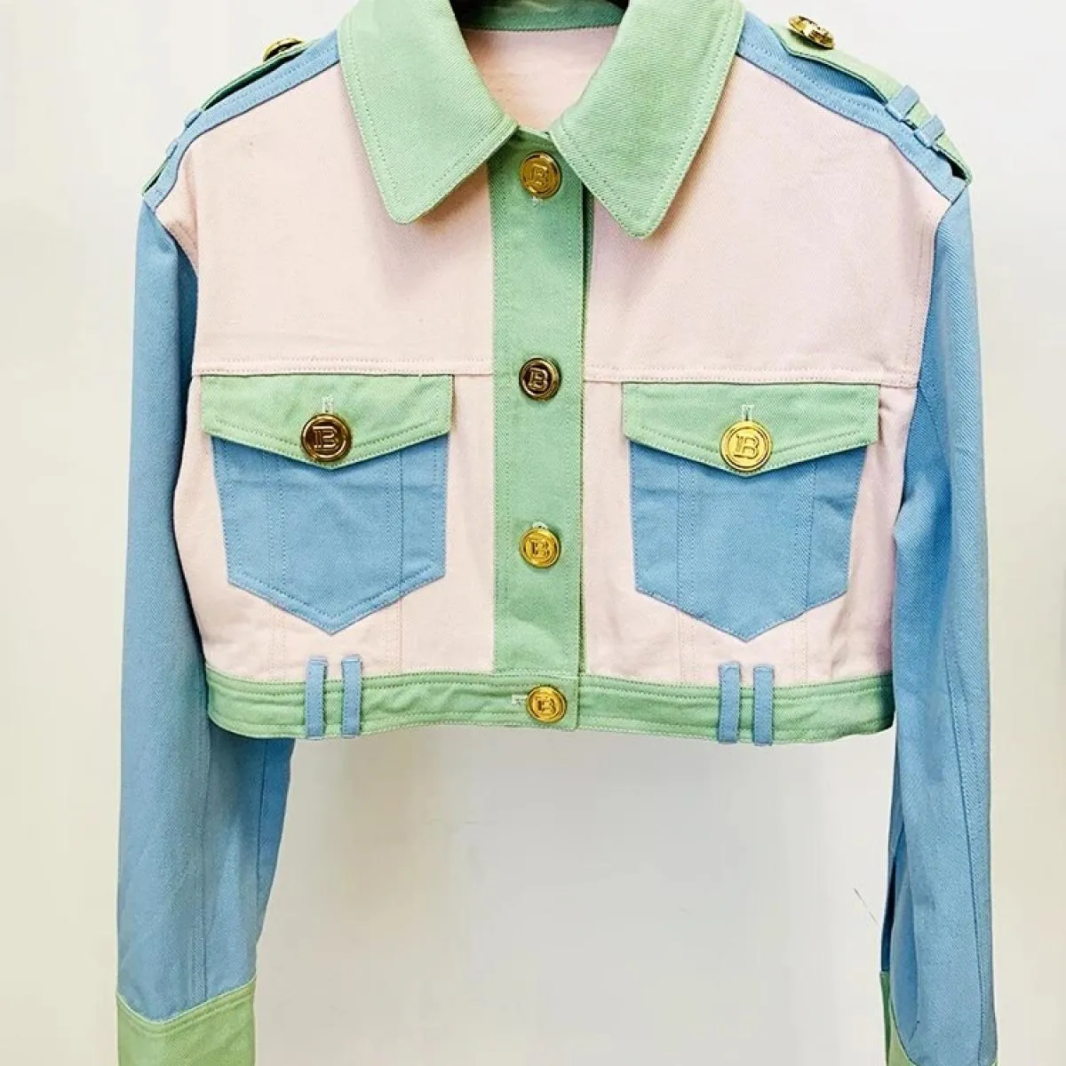 Cappotto di jeans Giacca di jeans patchwork corta con bottoni Giacche di jeans da donna alte 2023