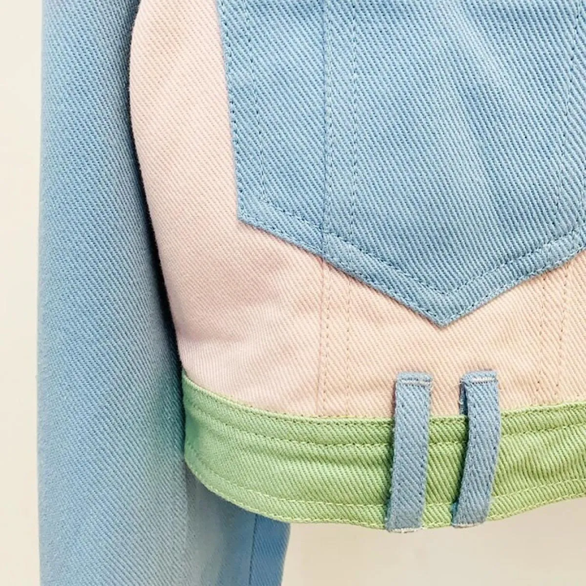 Cappotto di jeans Giacca di jeans patchwork corta con bottoni Giacche di jeans da donna alte 2023