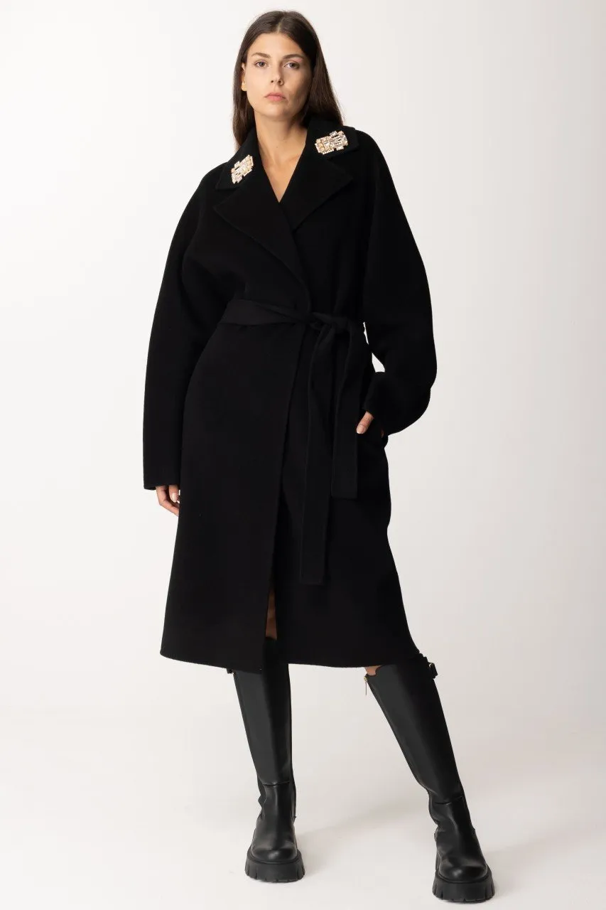 Cappotto in lana con spille sul revers Nero