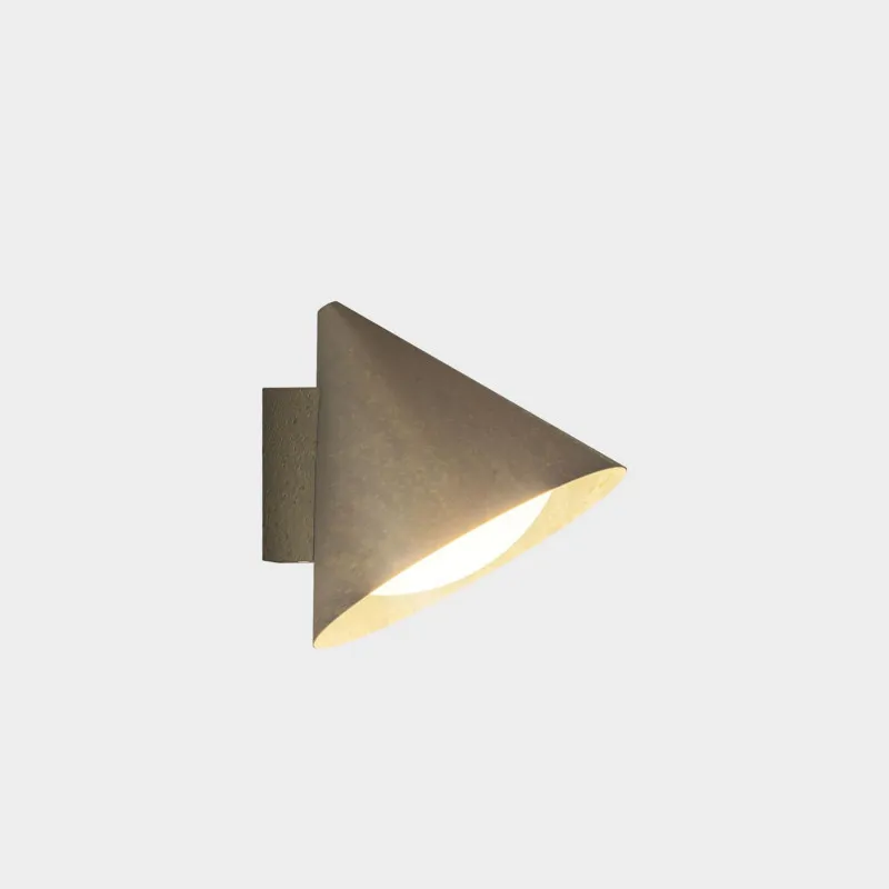 Cone 286.16 lampada da parete IP55 per esterno in ottone 10W E27