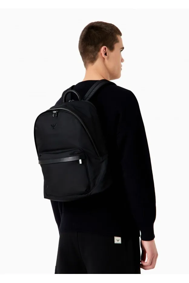   Emporio Armani     Emporio Armani Zaino in nylon riciclato Armani Sustainability Values    
