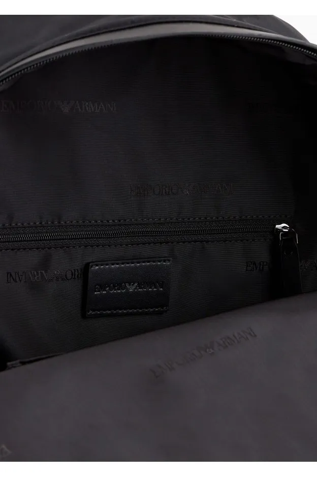   Emporio Armani     Emporio Armani Zaino in nylon riciclato Armani Sustainability Values    