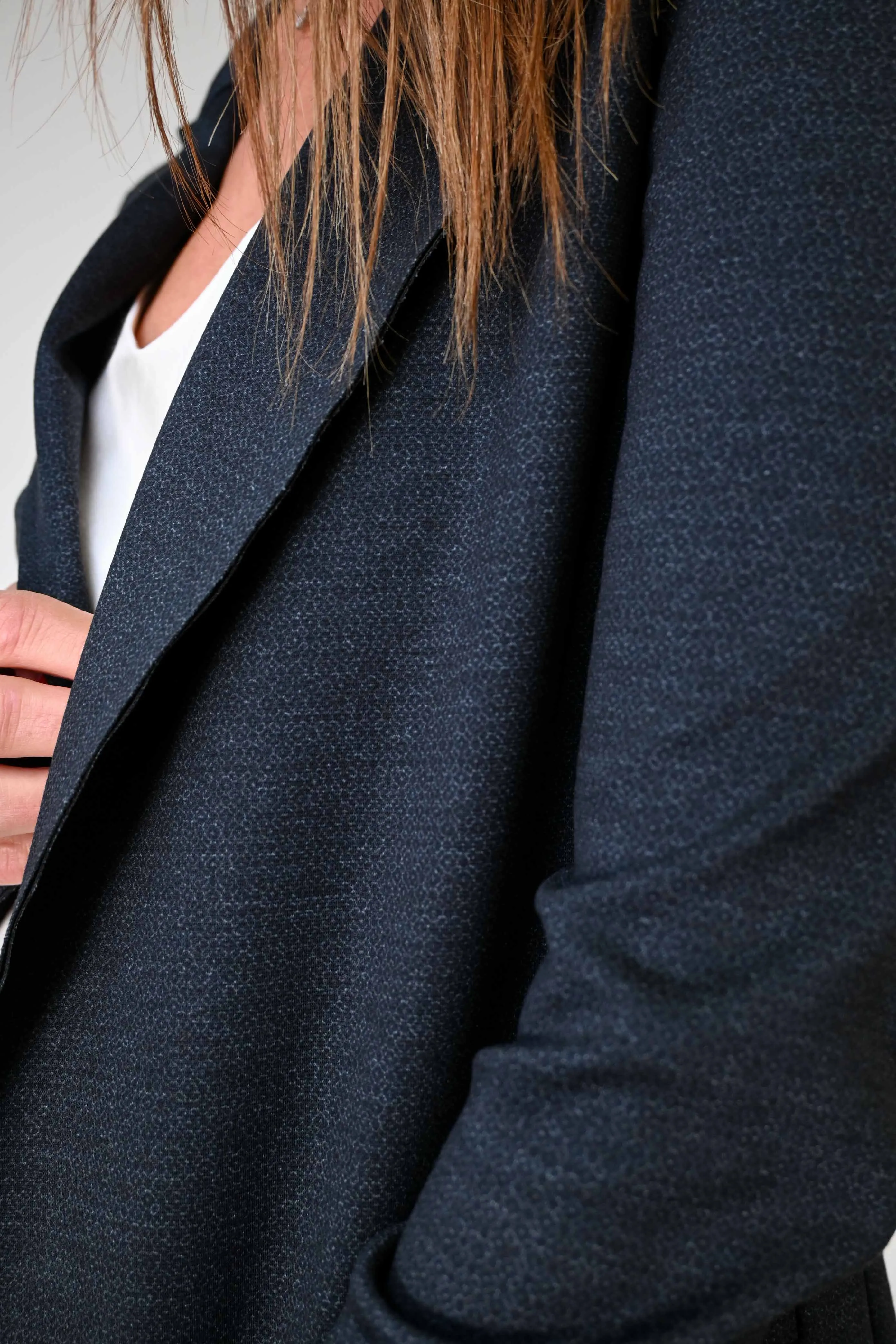GIACCA MODELLO EASY TAGLIO VIVO MICROFIORE ANTRACITE