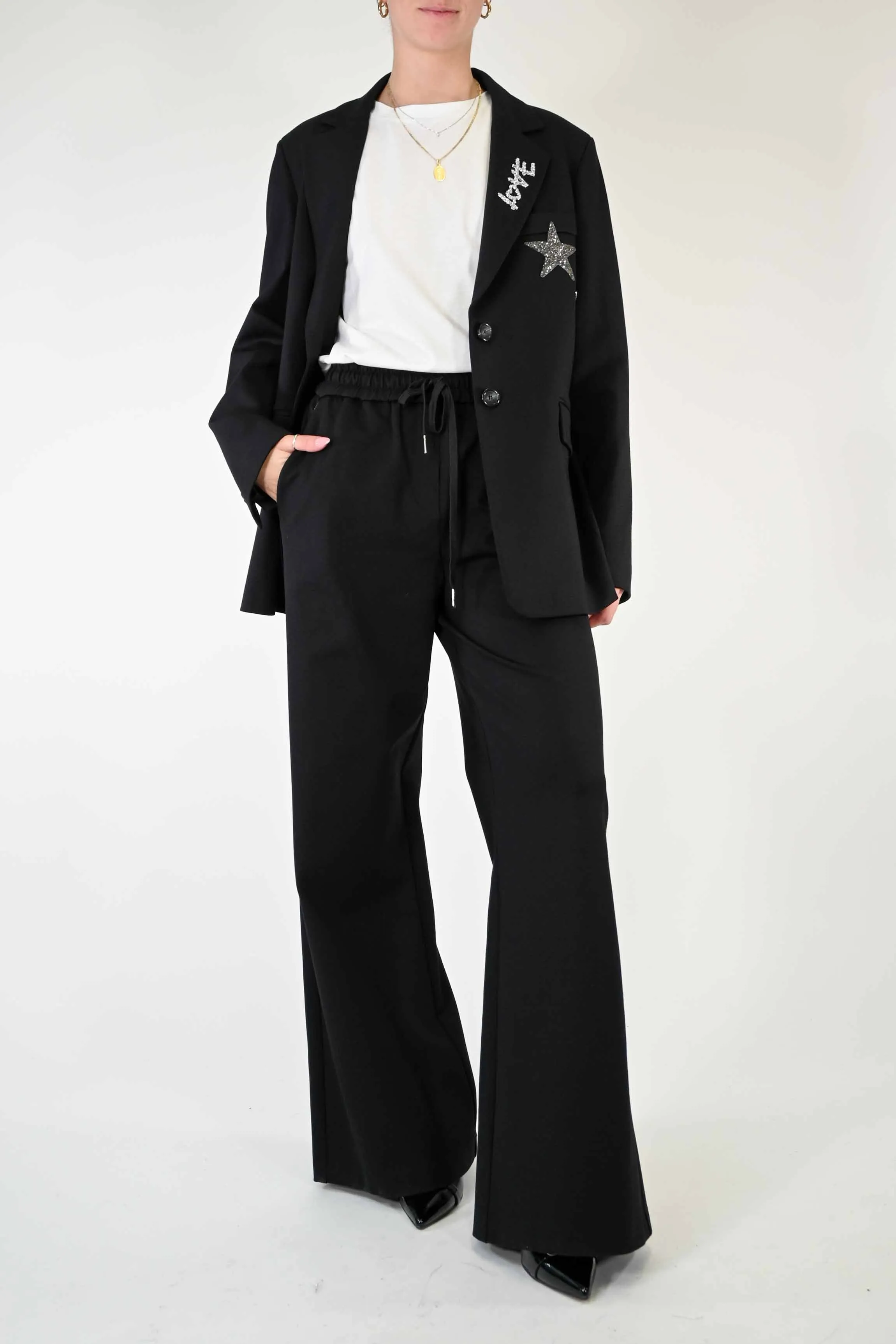 GIACCA OVER CON APPLICAZIONI STELLE/LOVE COLOR NERO