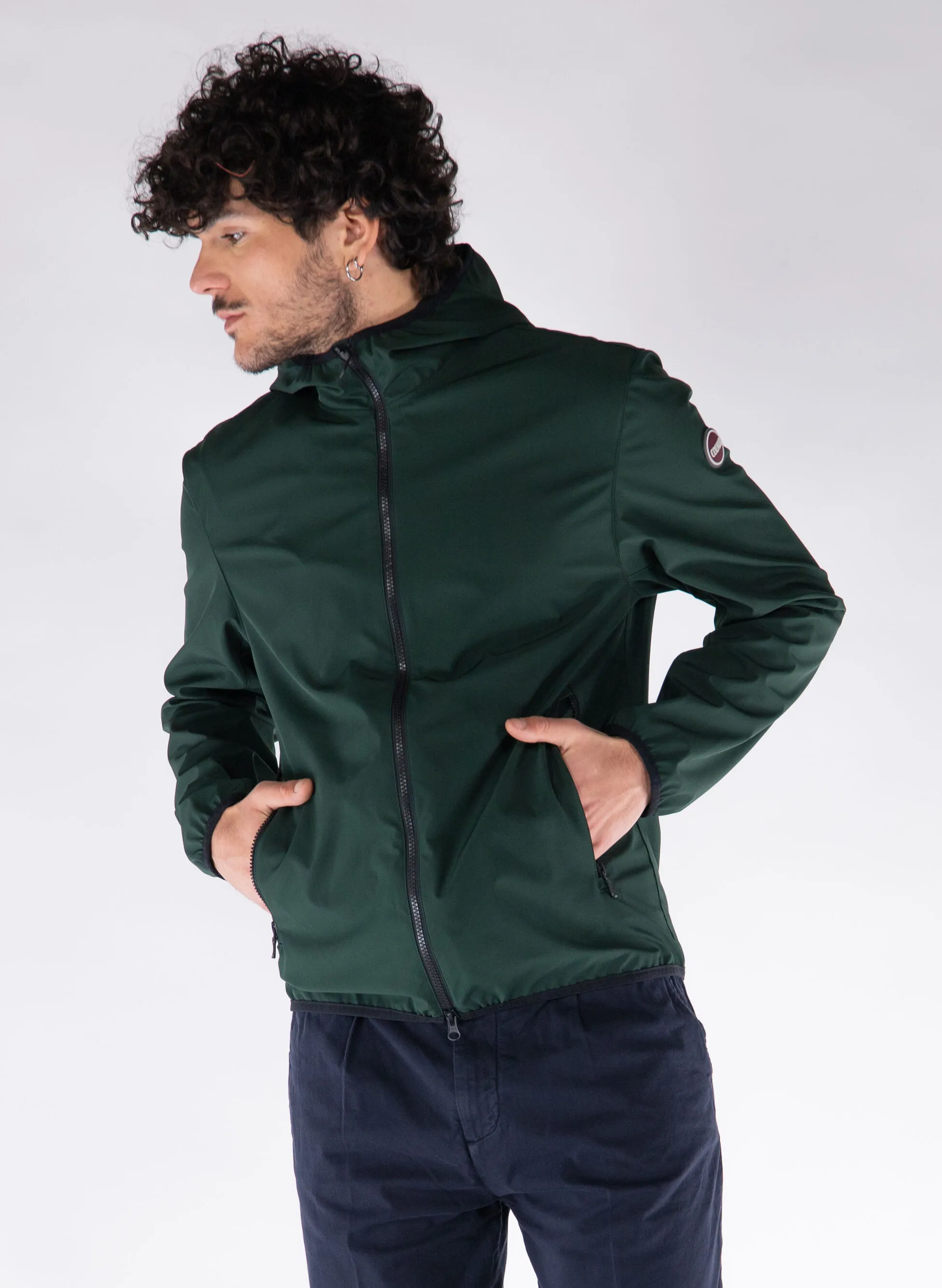 giacca softshell con cappuccio