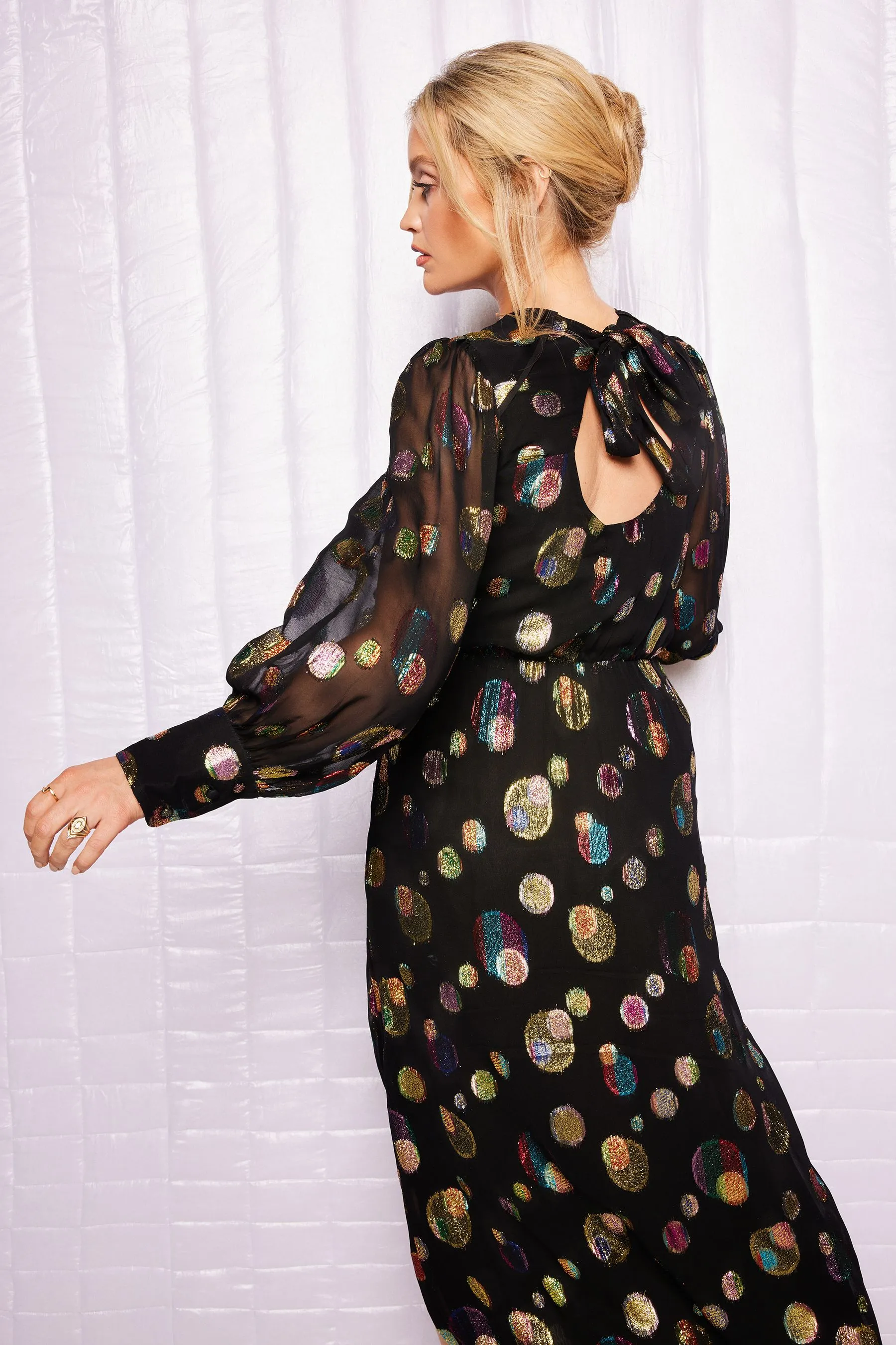 Love & Roses Dettagli metallizzati - Abito Manica lunga in jacquard