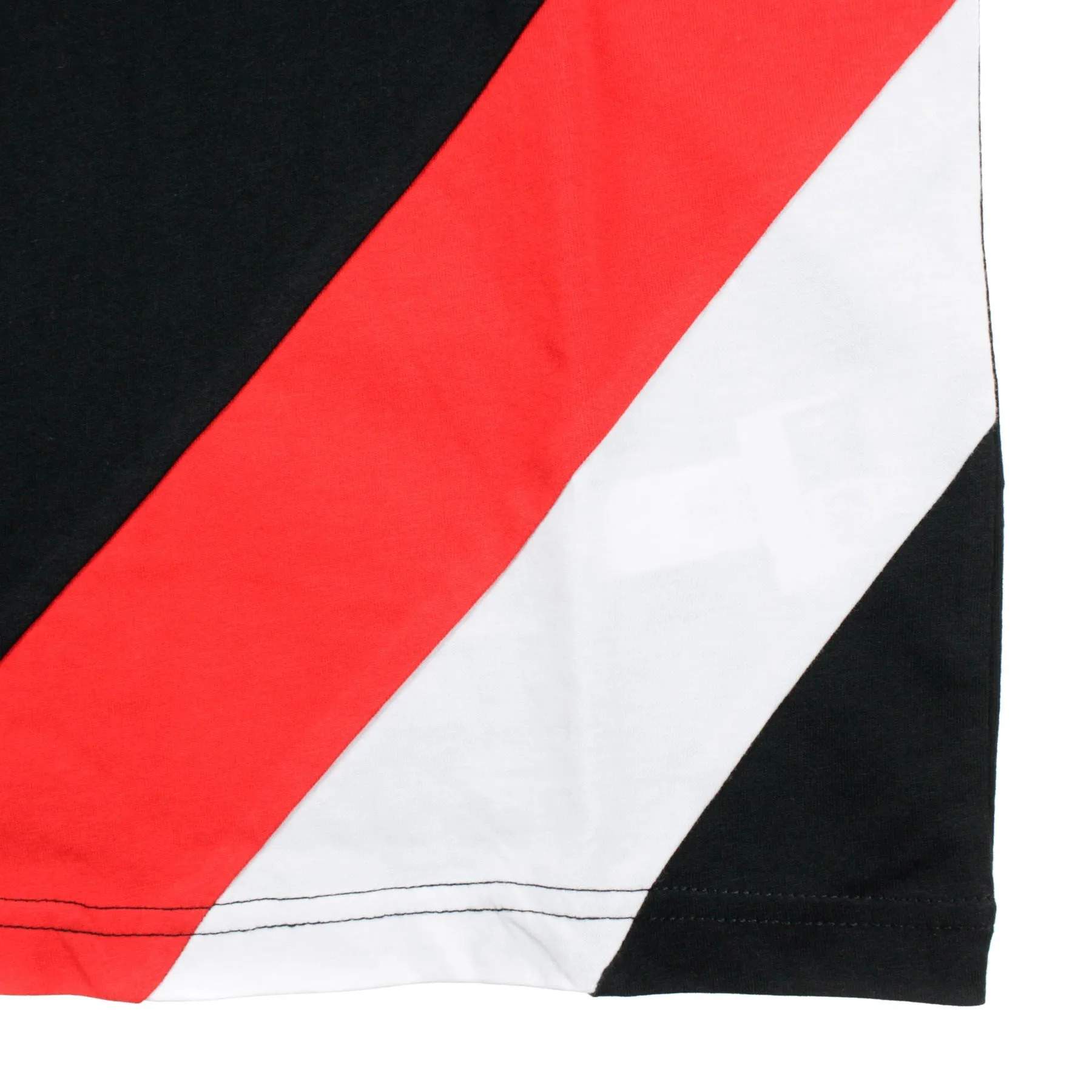Maglietta Uomo Nba Colour Block Tee Chibul Black/original Team Colors
