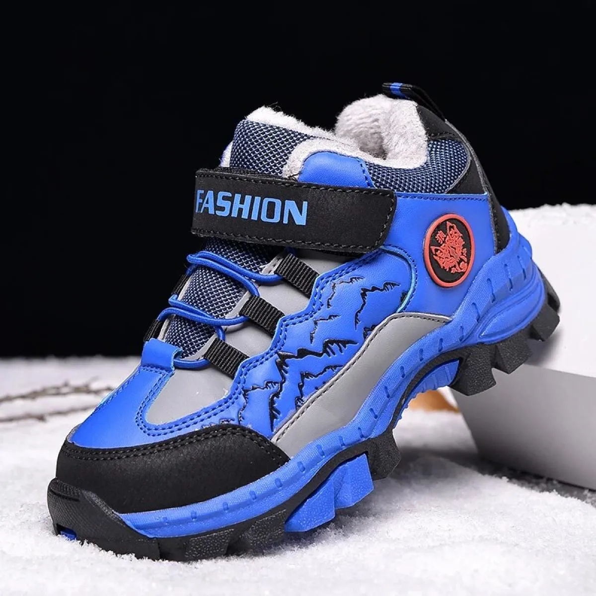 Nuove scarpe da ginnastica casual per escursionismo invernale per bambini Scarpe sportive per bambini da esterno per arrampicata