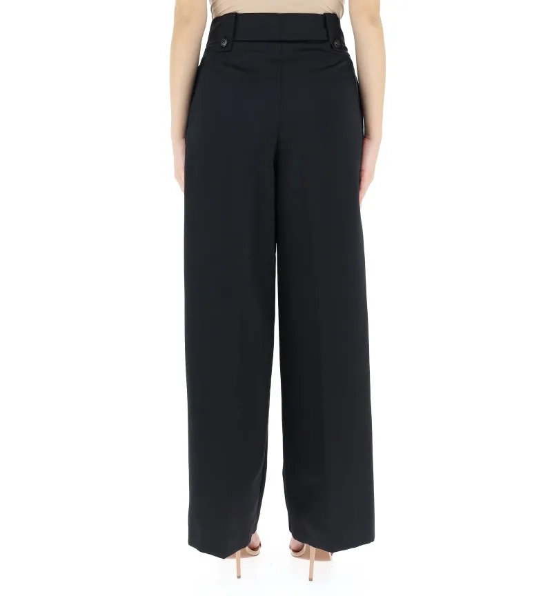 Pantalone in duchesse