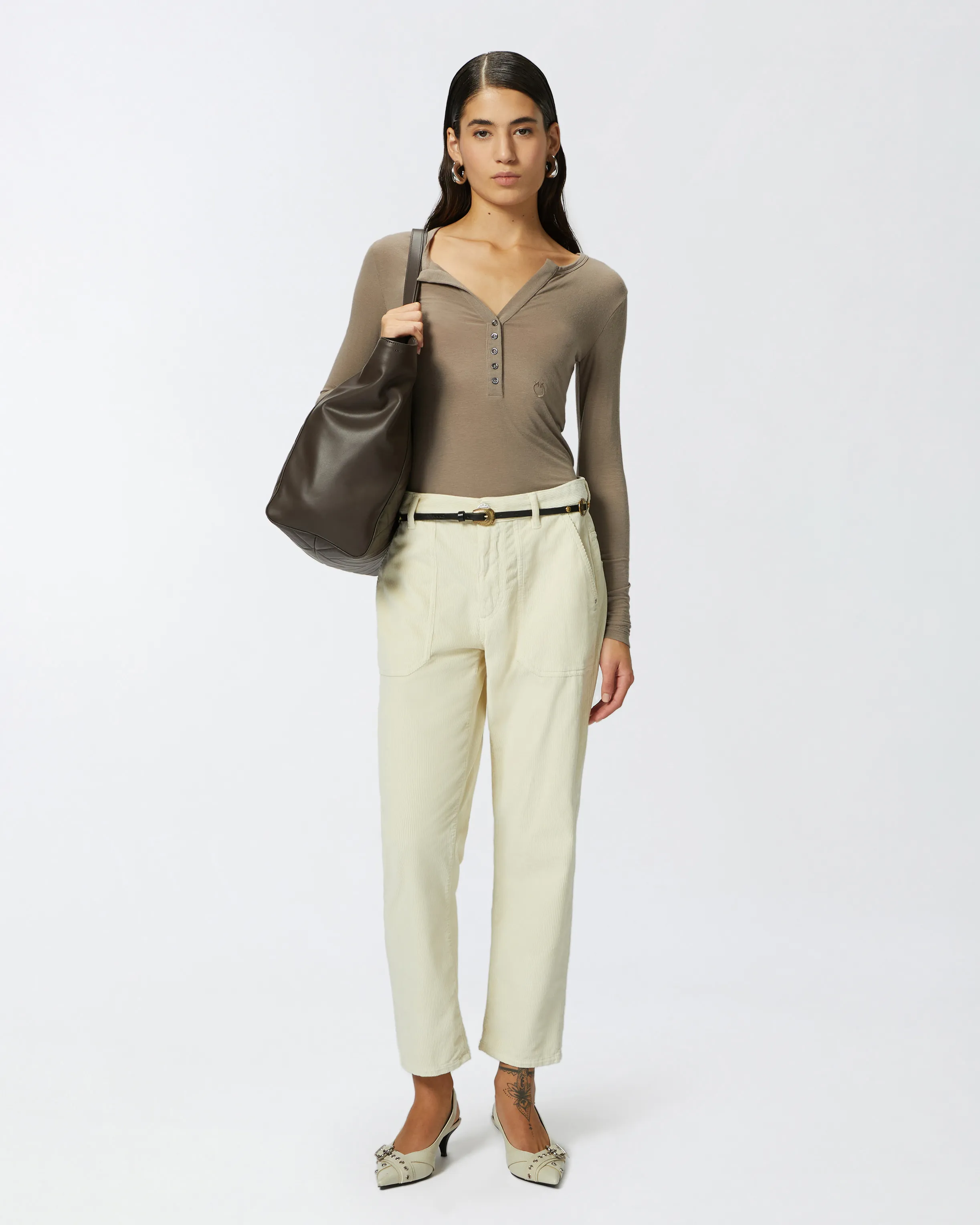 Pantaloni chino in velluto millerighe    