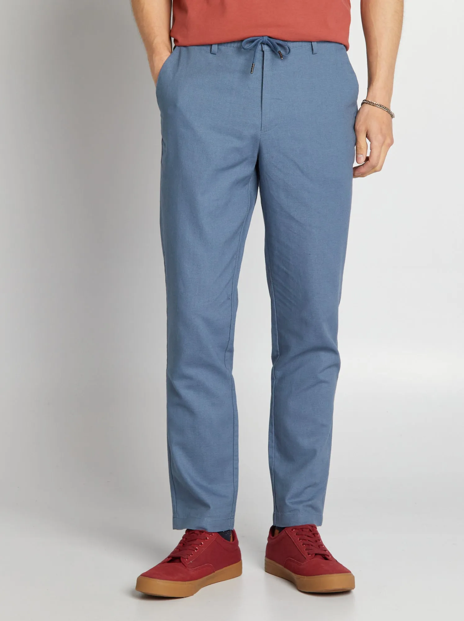Pantaloni chino taglio slim in misto lino - BLU