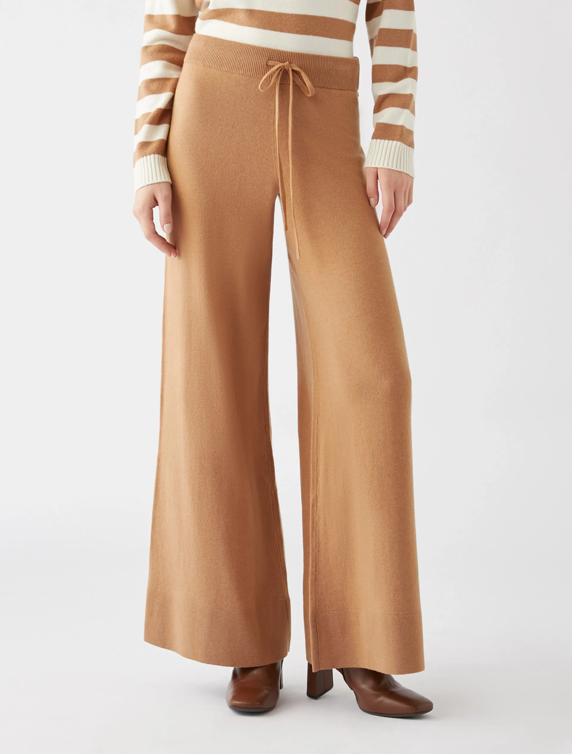 Pants in Wool and Cashmere Blend / Beige