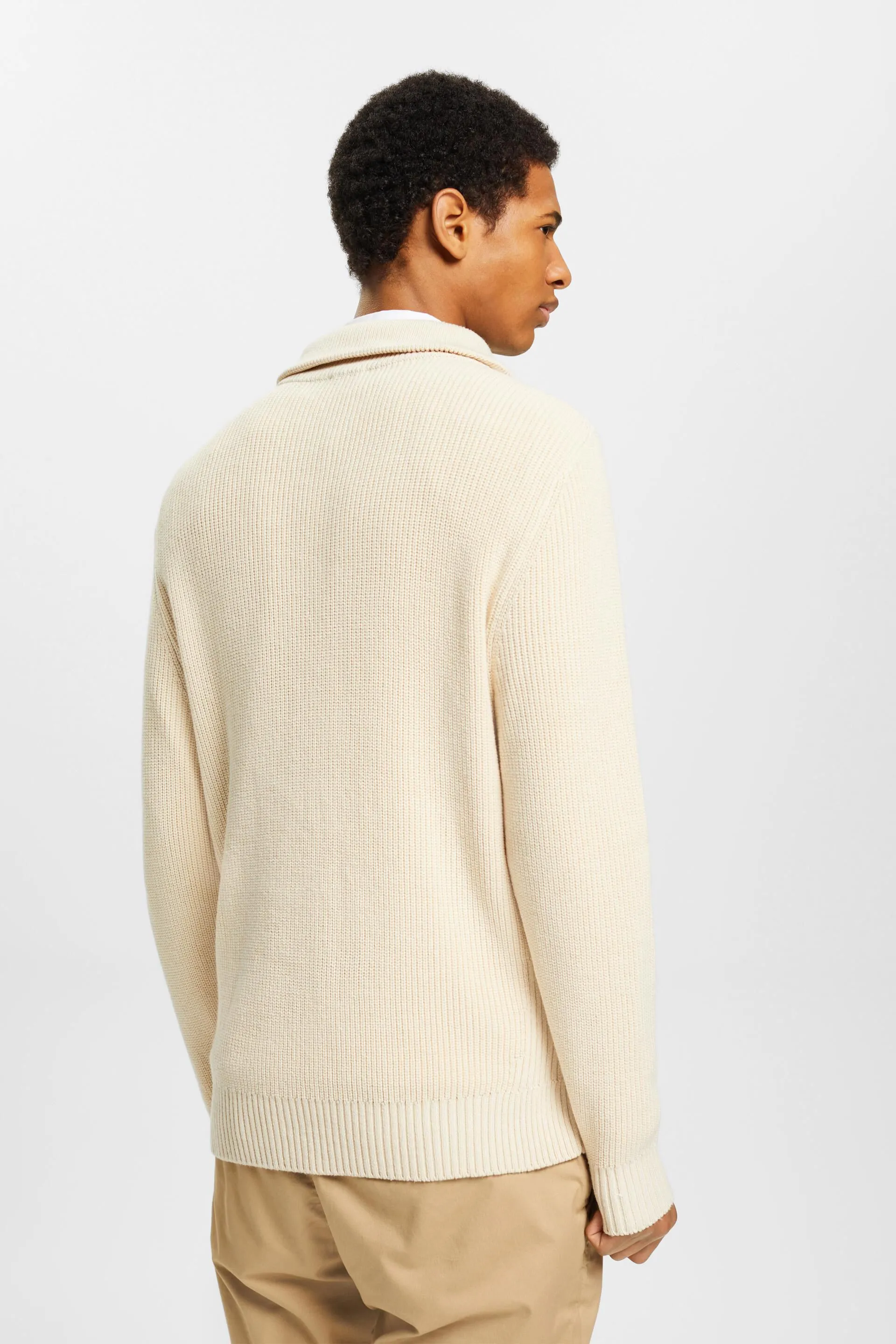 Pullover con zip di media lunghezza
