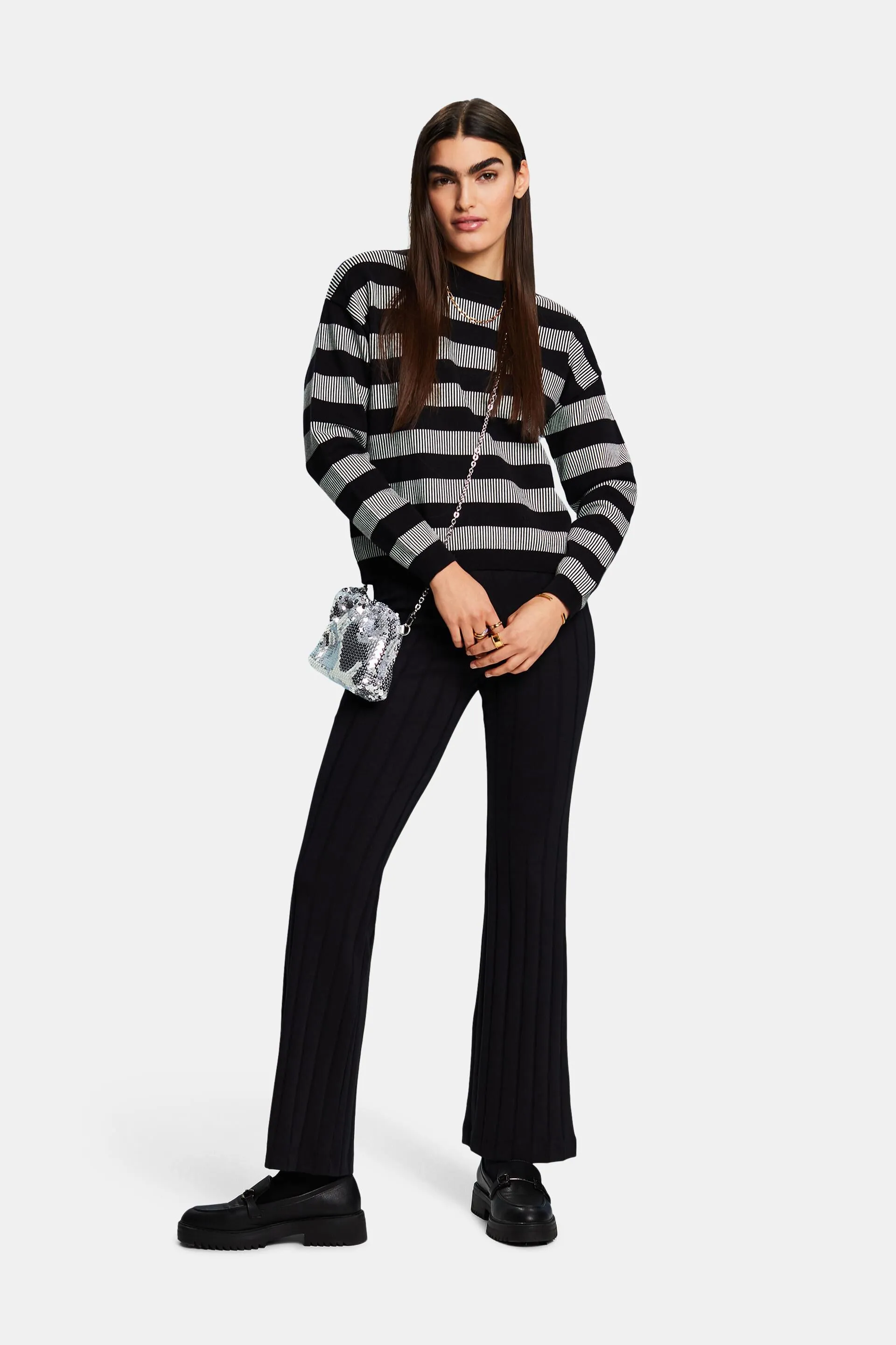 Pullover girocollo a righe jacquard