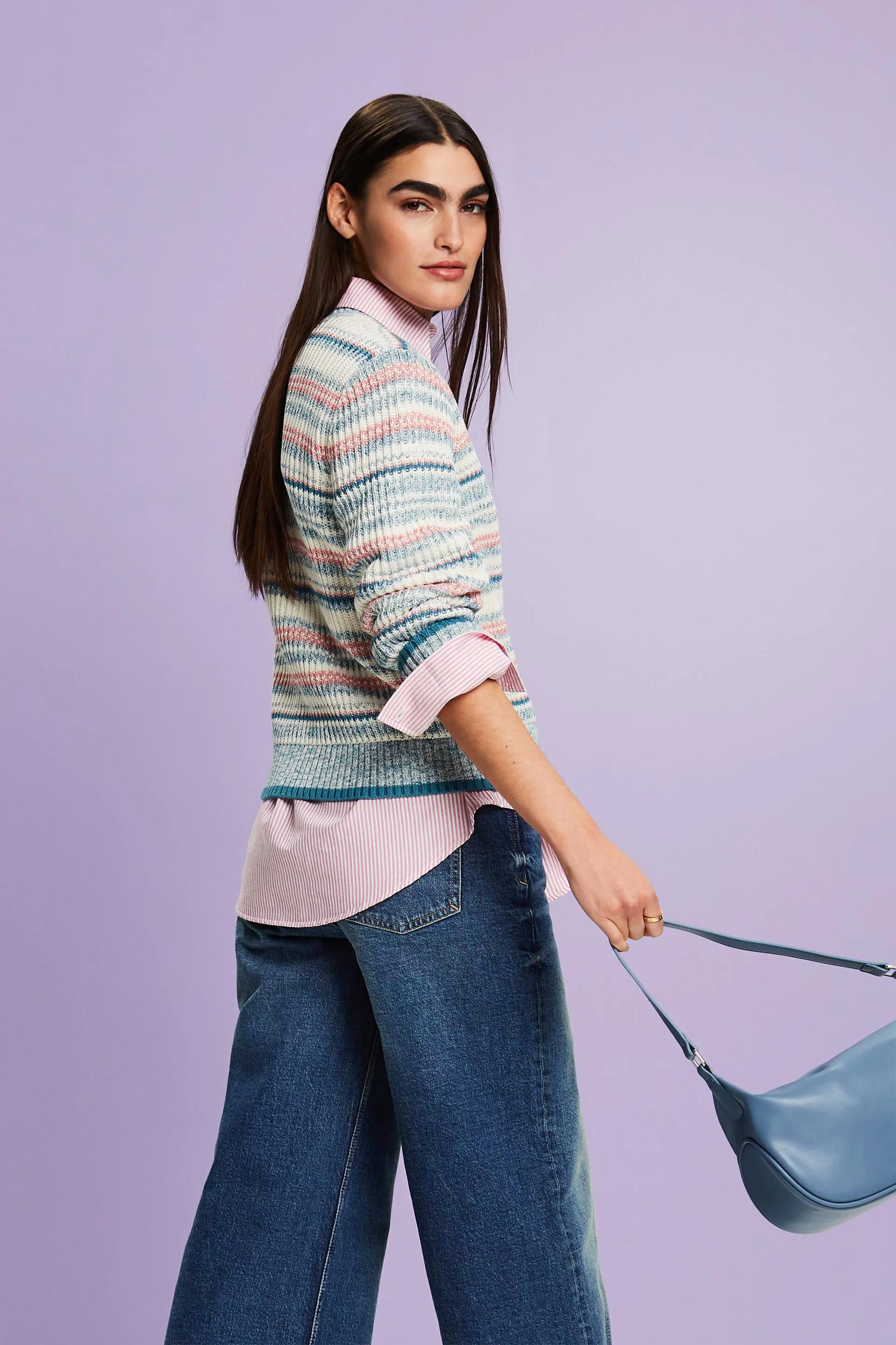 Pullover girocollo a righe