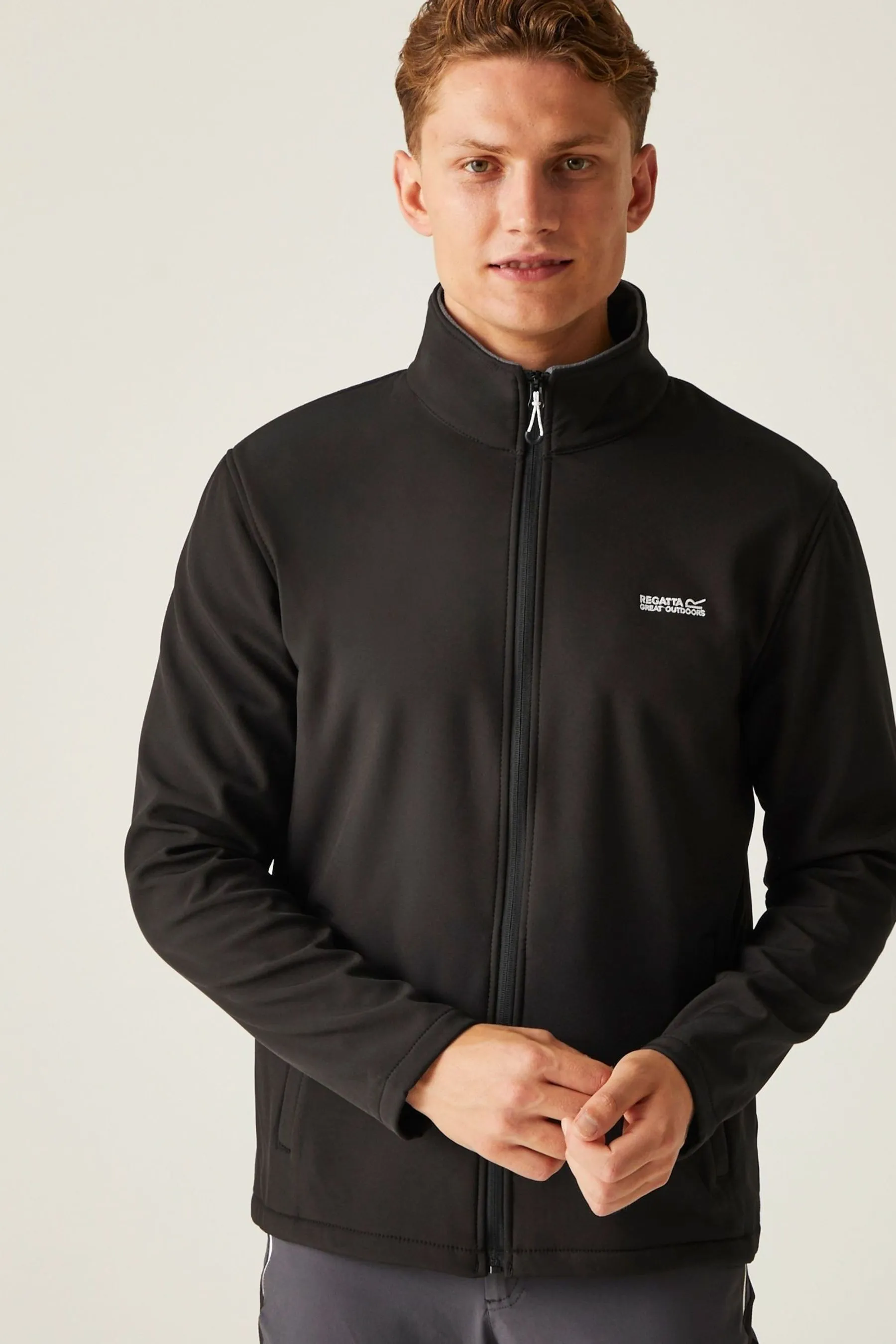 Regatta Cera - Giacca softshell con zip a V