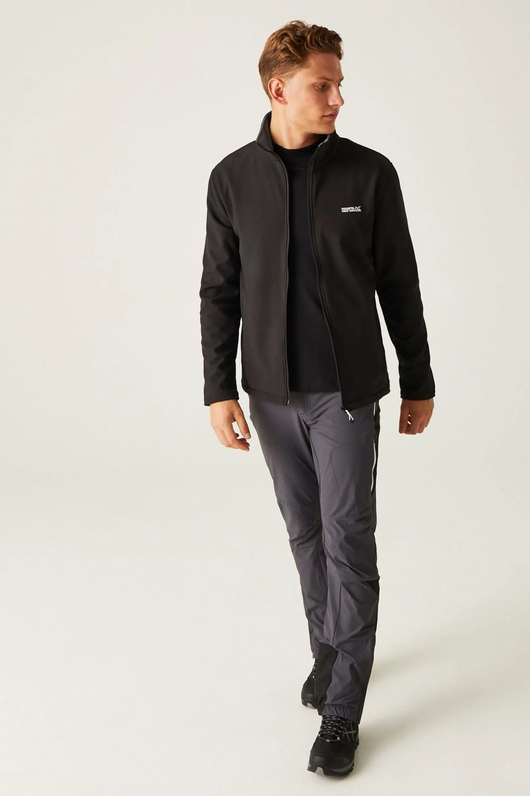 Regatta Cera - Giacca softshell con zip a V
