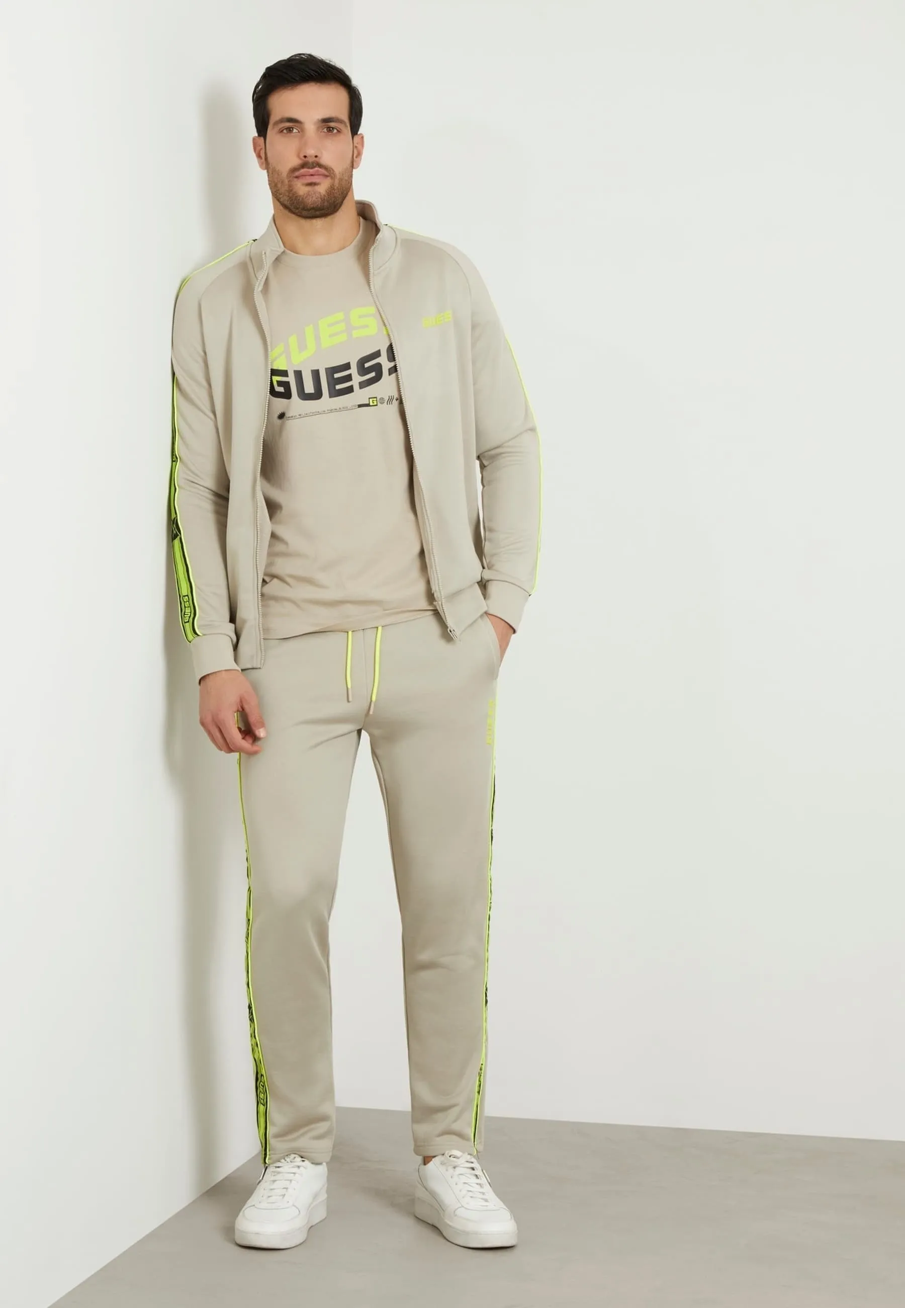SEITENSTREIFEN - Felpa con zip