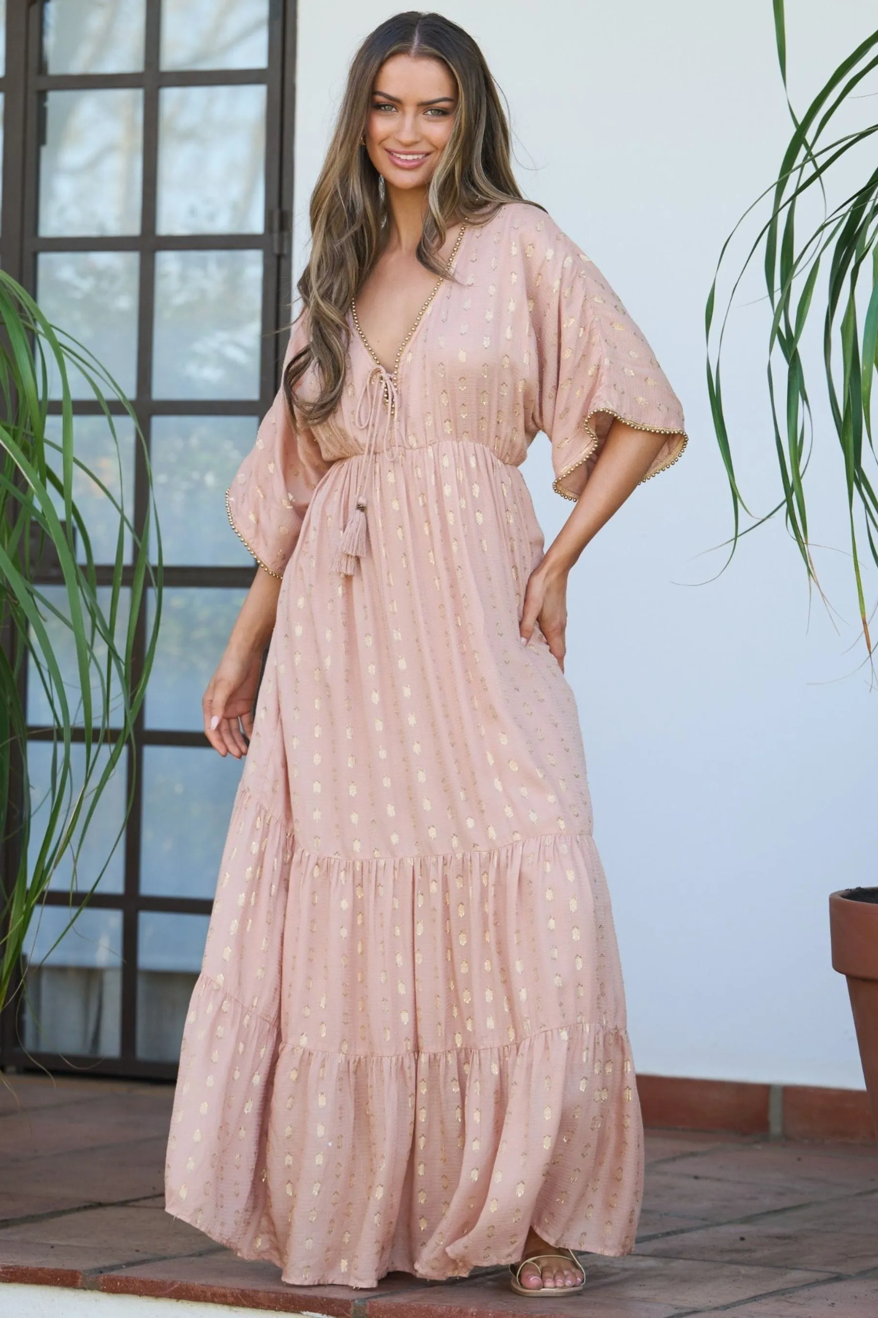 South Beach Dettagli metallizzati - Abito maxi a balze A pois jacquard
