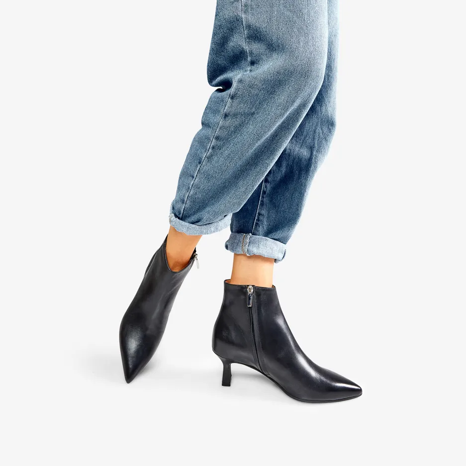 Stivaletto Nero Tacco Rocchetto