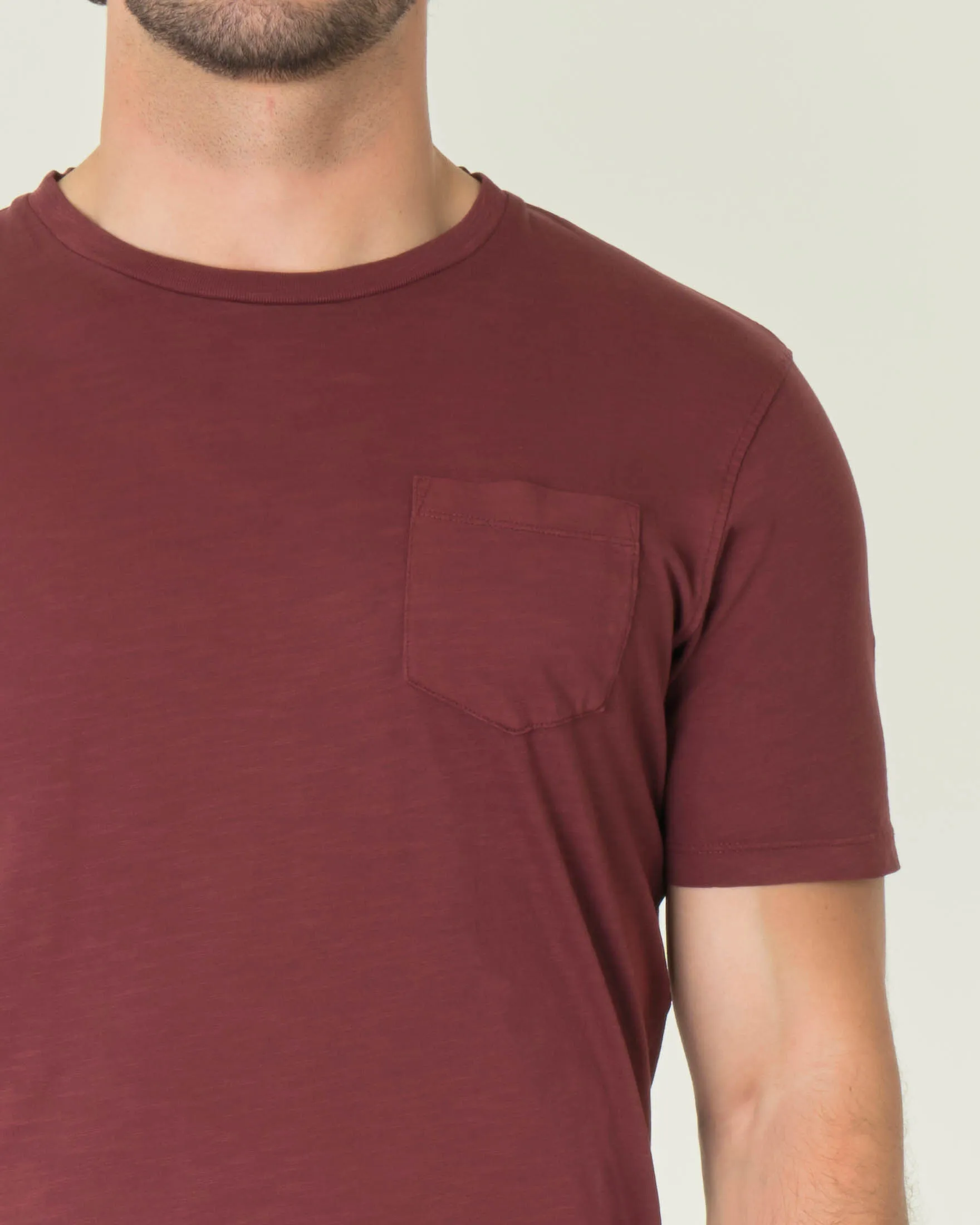T-shirt bordeaux mezza manica in cotone fiammato con taschino applicato sul petto