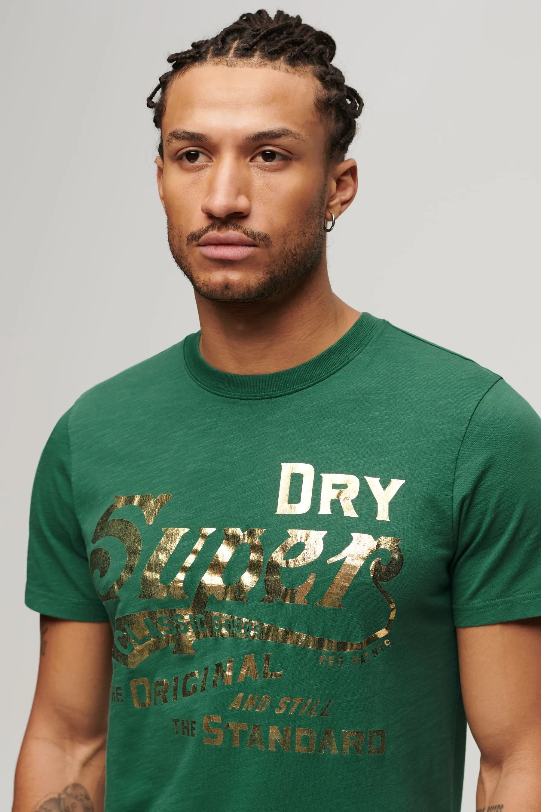 T-shirt con grafica Superdry Dettagli metallizzati Abbigliamento da lavoro