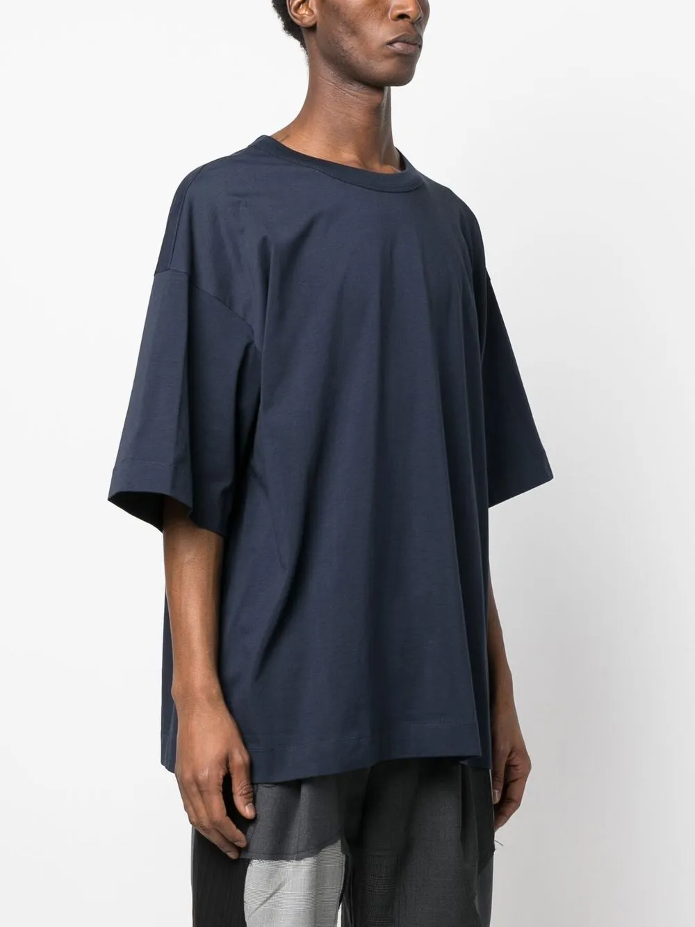 t-shirt oversize a manica corta