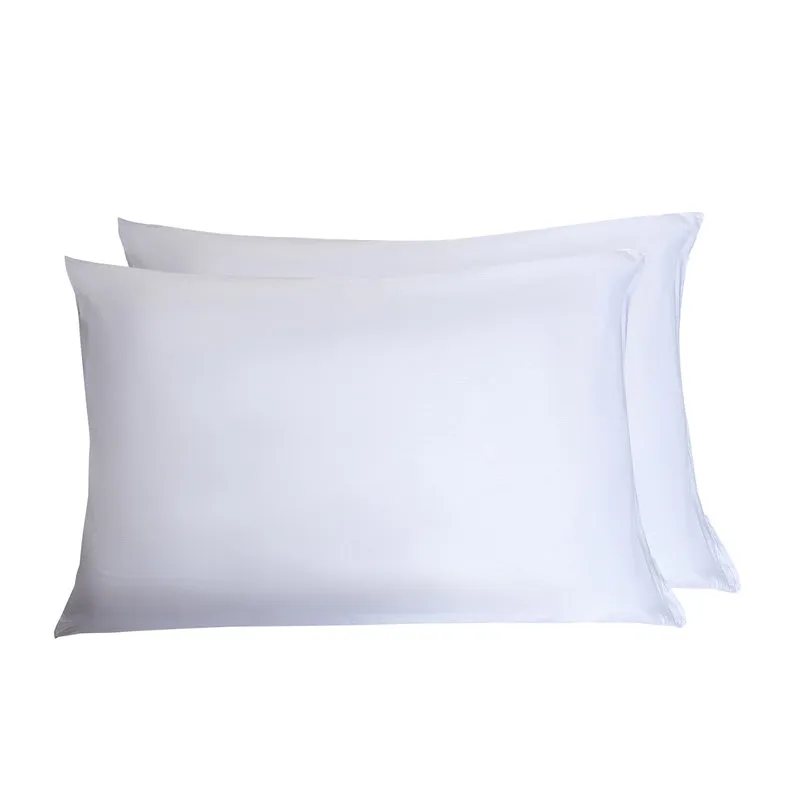 Tendenza floreale Coppia di federe bianco