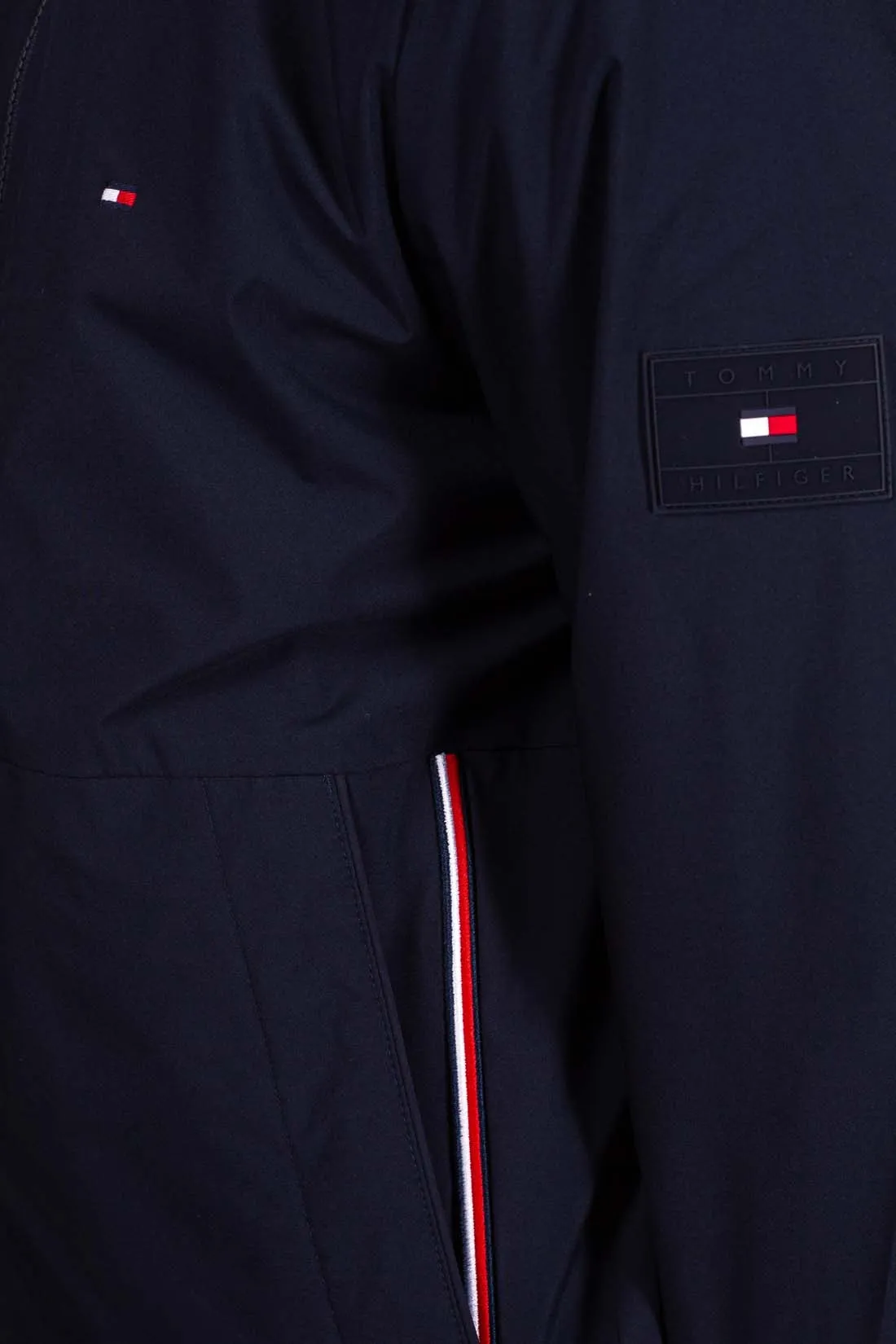 TOMMY HILFIGER Giacca uomo con dettagli logo