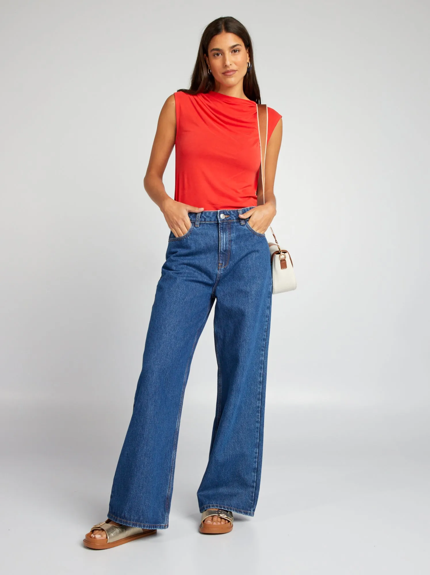 Top senza maniche con spalle plissettate - rosso