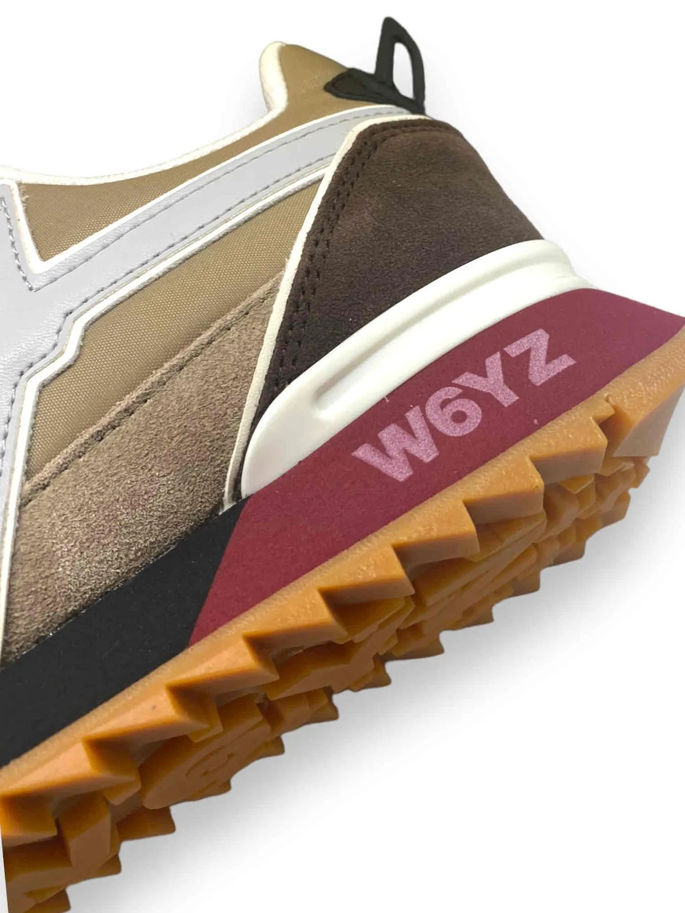 WIZZ W6YZ JET-M    