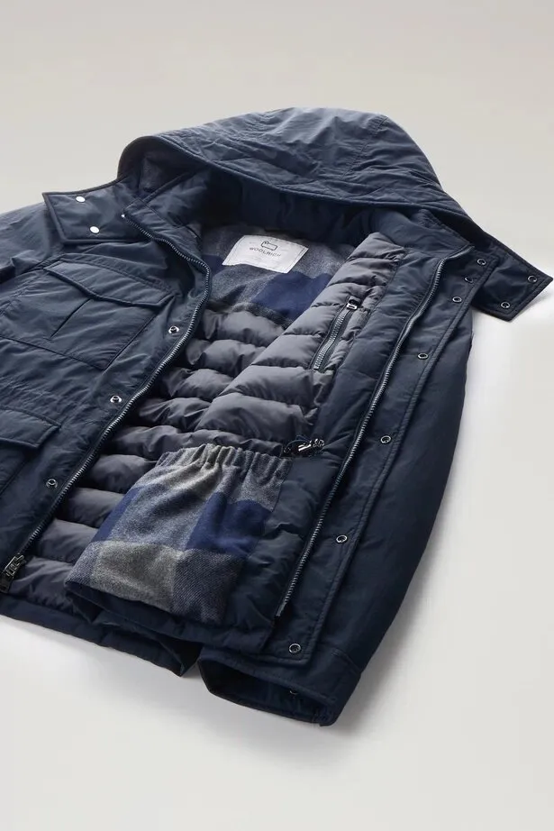 WOOLRICH Giacca Field Aleutian in nylon Taslan con cappuccio removibile